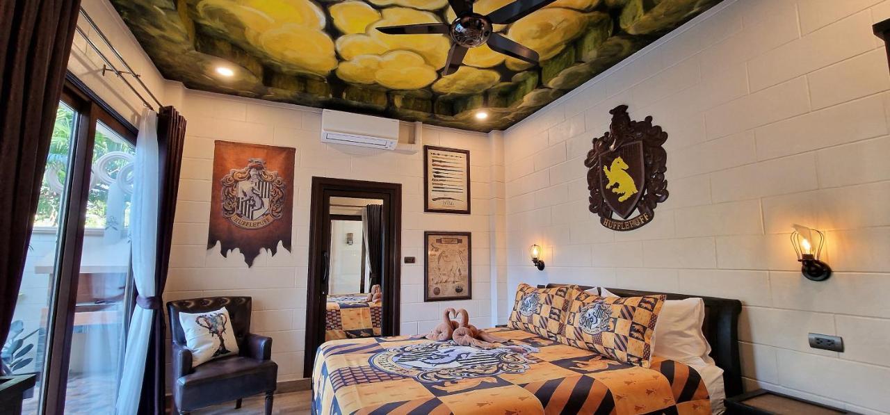 Potterland Luxury Pool Villa Pattaya Walking Street 6 Bedrooms Exterior photo